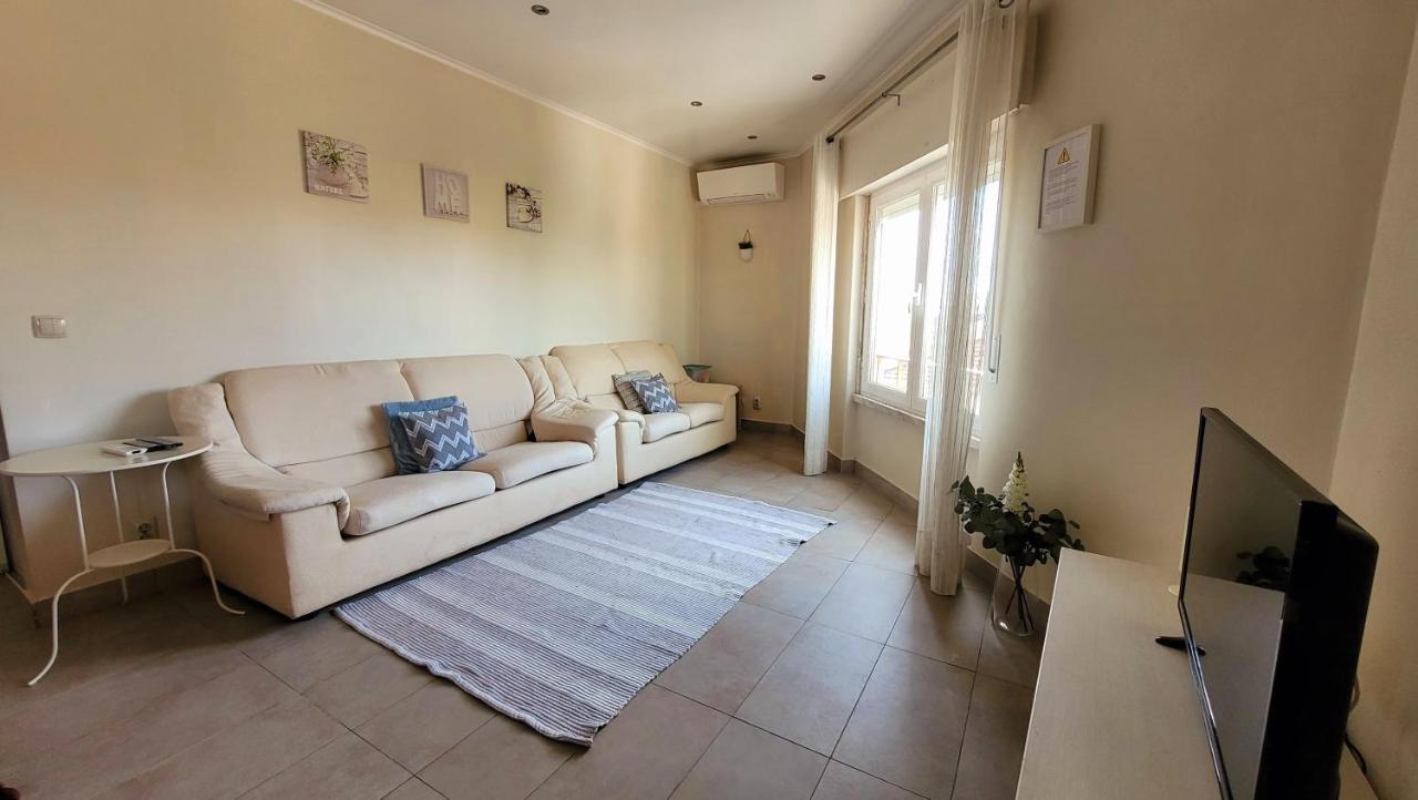 Oeiras Historic Bedrooms ภายนอก รูปภาพ